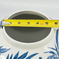 Bild in Galerie-Betrachter laden, Chinoiserie-Glas in Blau-Weiß