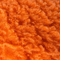 Bild in Galerie-Betrachter laden, Kissen Fluff Ball aus Kunstfell Orange Fever
