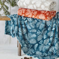 Bild in Galerie-Betrachter laden, Irwin Woodland Fleecedecke, Rost
