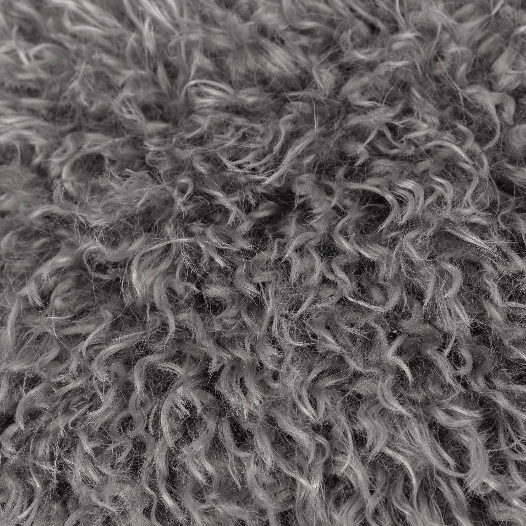 Kissen Rowan aus Kunstfell Taupe