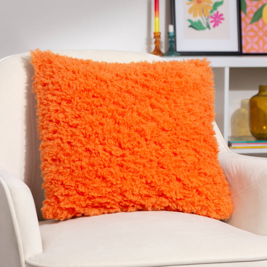 Kissen Fluff Ball aus Kunstfell Orange Fever